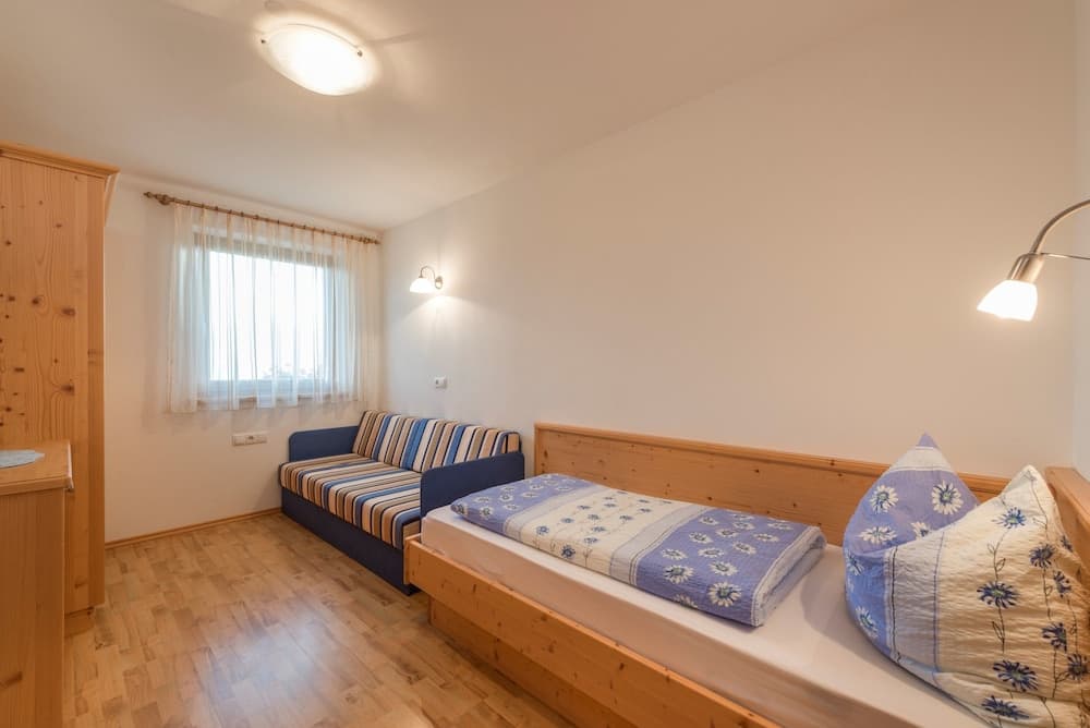 Children's theme room