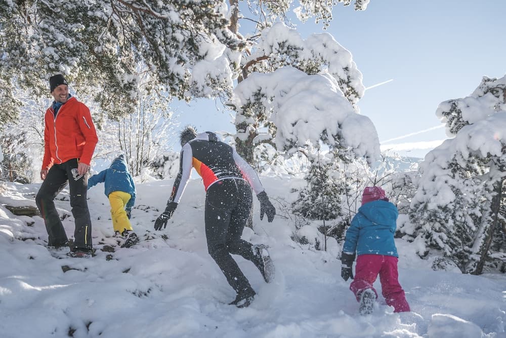 Snow and ski sports