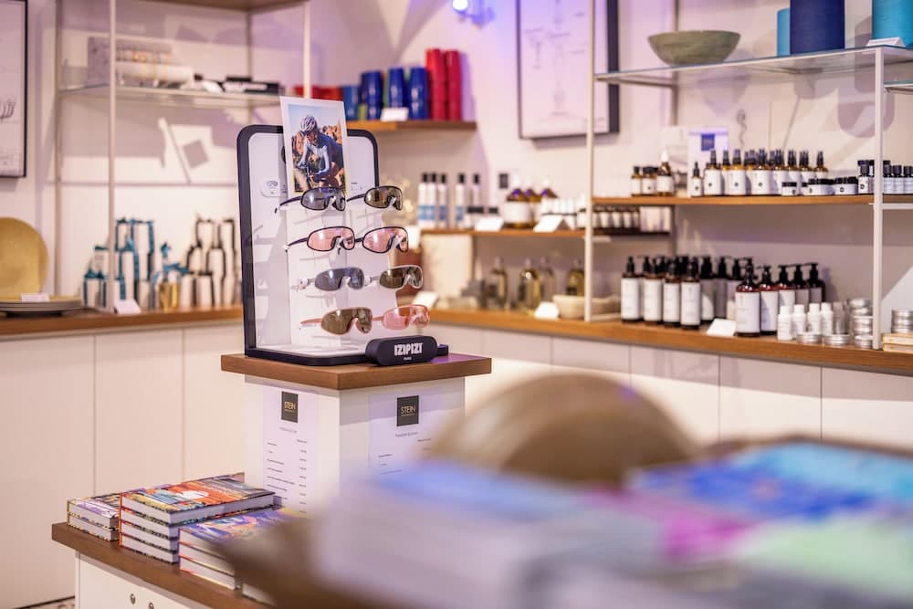 Gift shop