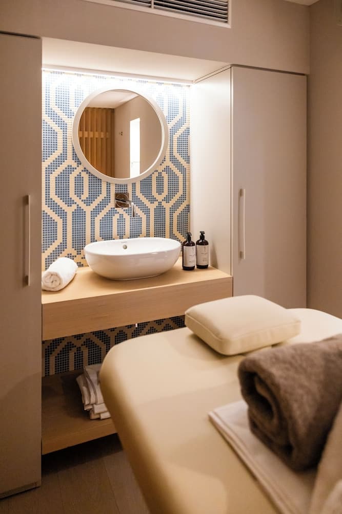 Treatment room