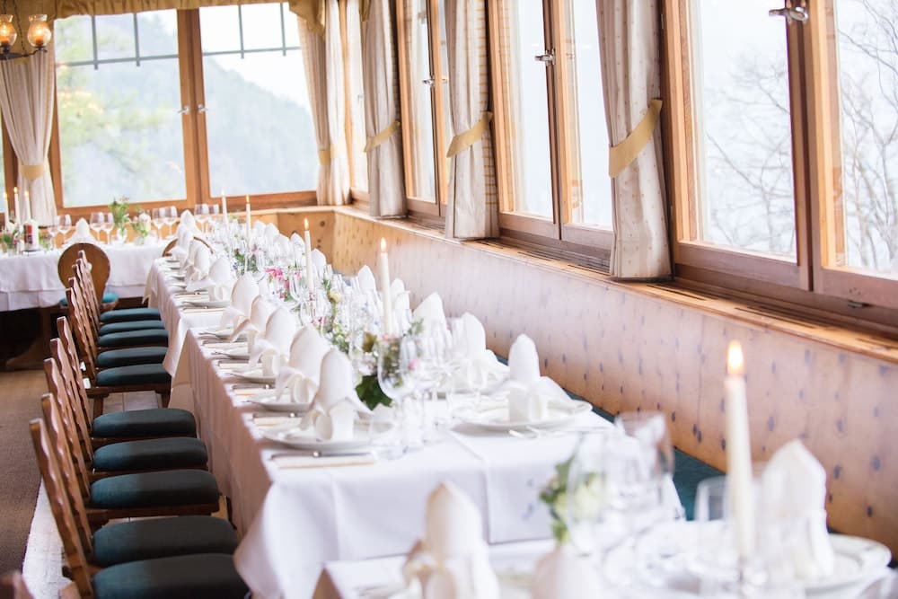 Banquet hall