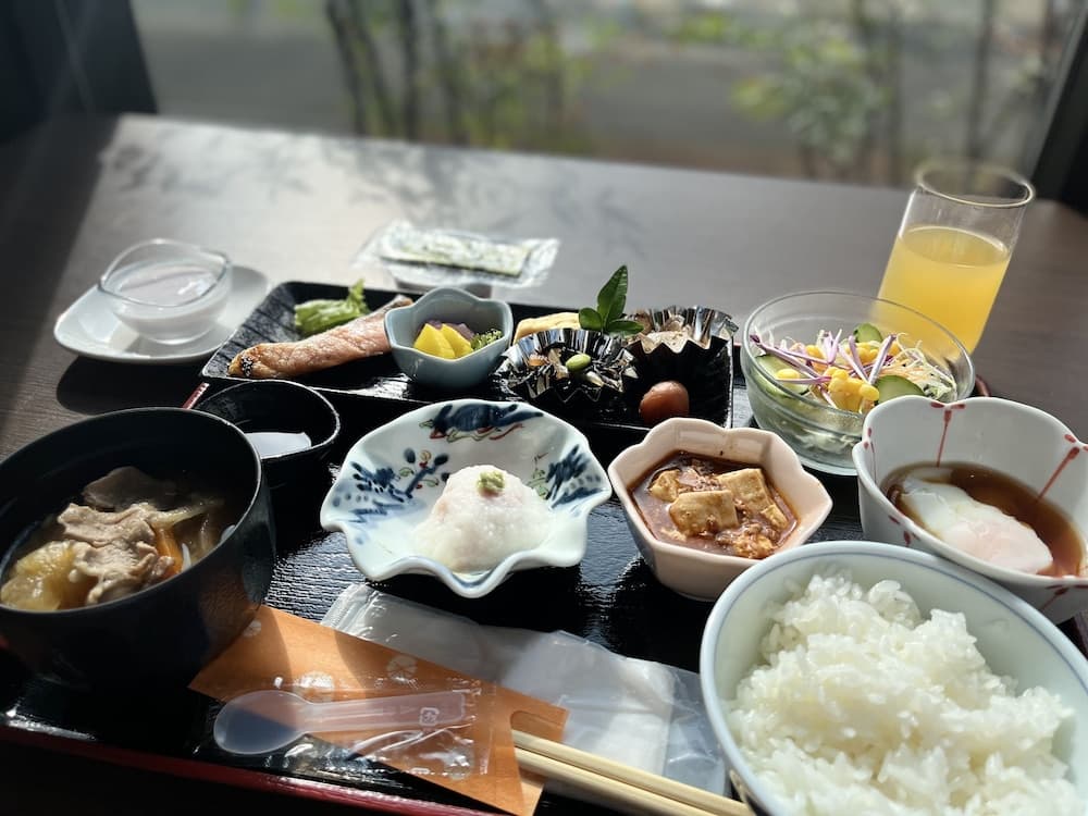 Breakfast meal