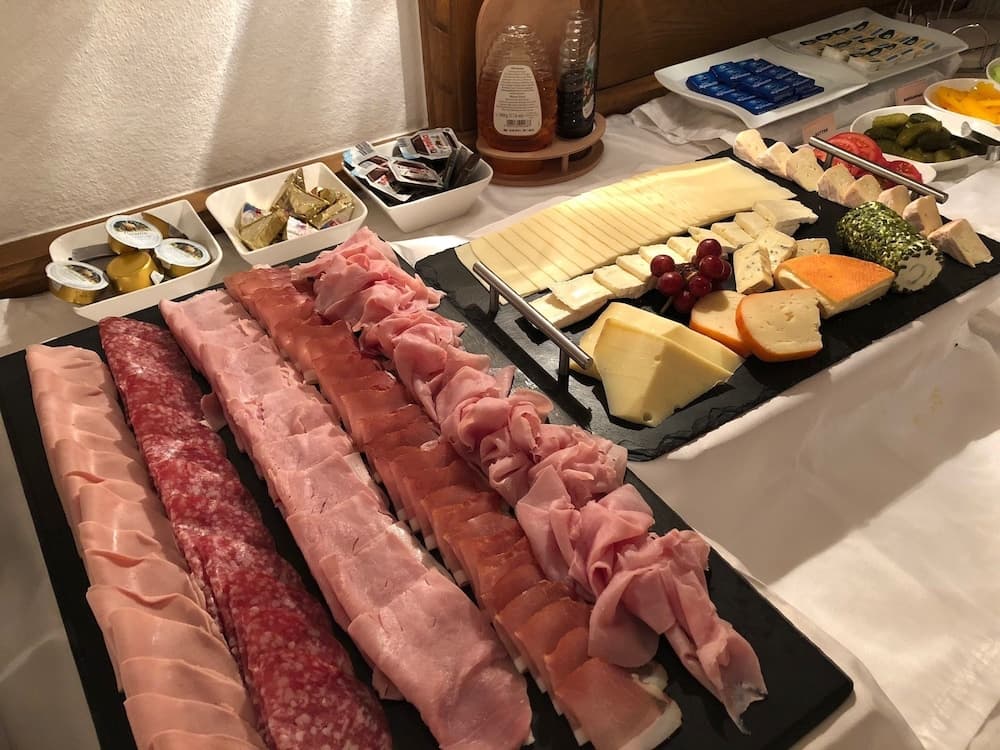 Breakfast buffet