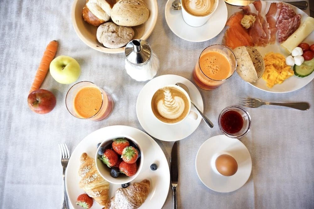 Breakfast meal