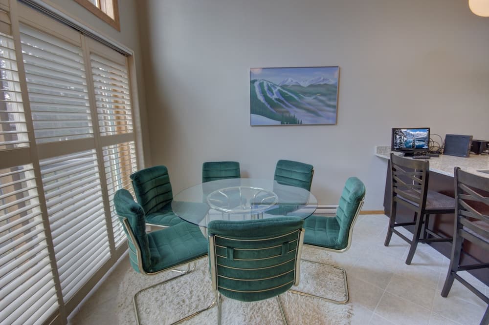 In-room dining