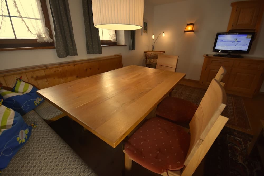 In-room dining