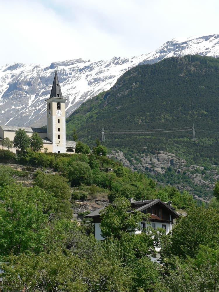 Primary image