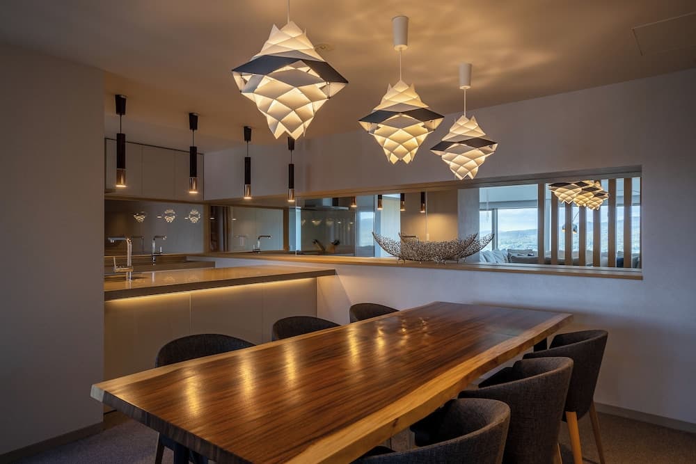 In-room dining