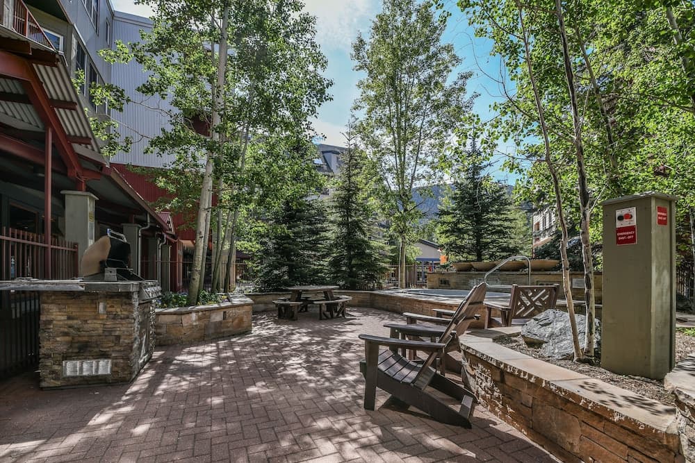 BBQ/picnic area