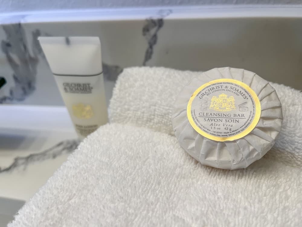 Room amenity