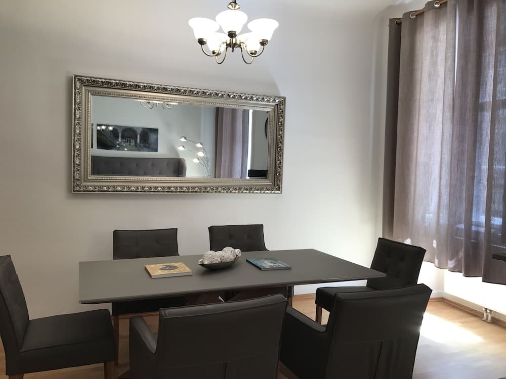 In-room dining