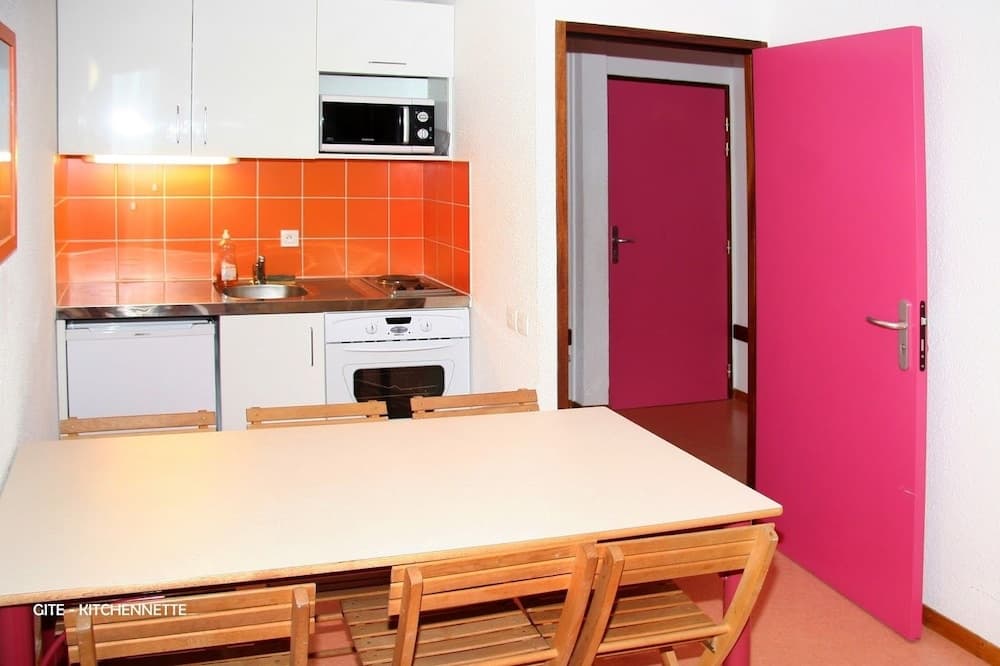 Private kitchenette