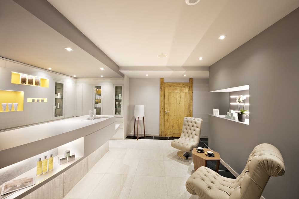 Spa reception