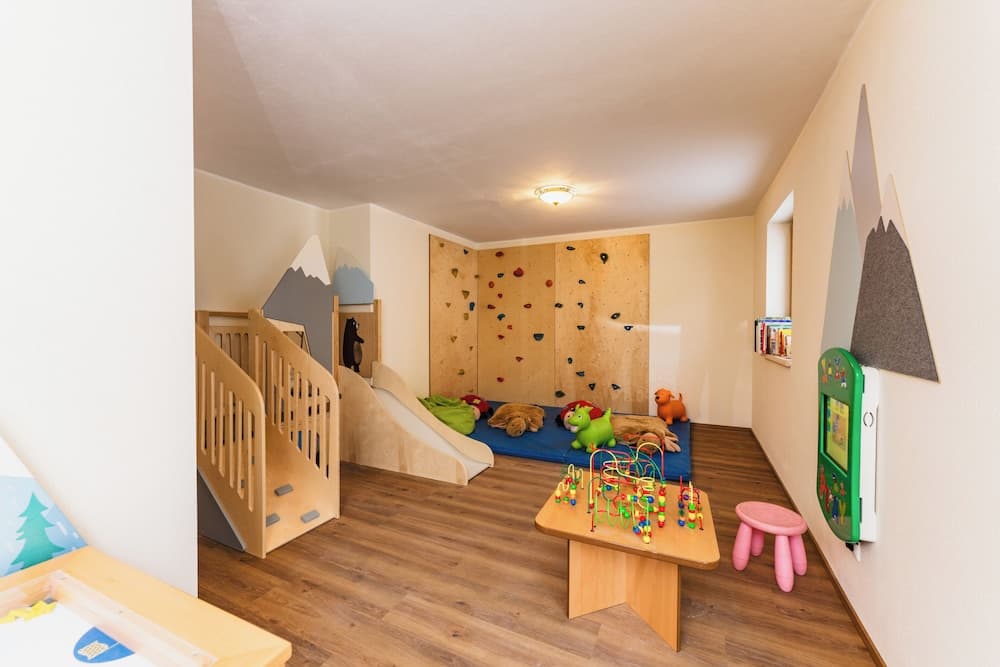 Children's play area - indoor