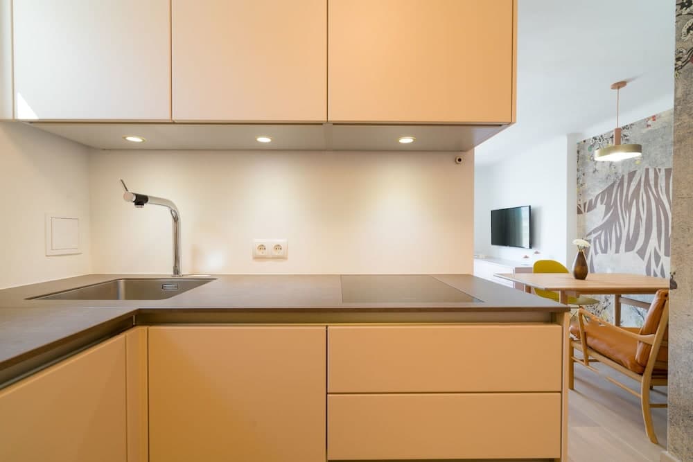 Private kitchenette