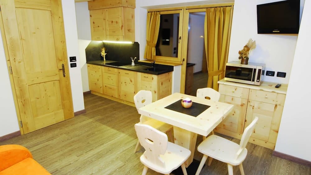 Private kitchenette
