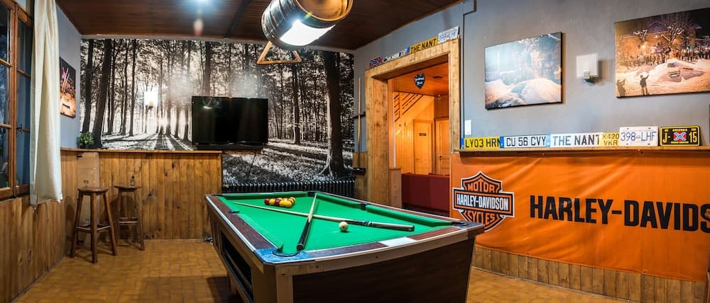 Game room