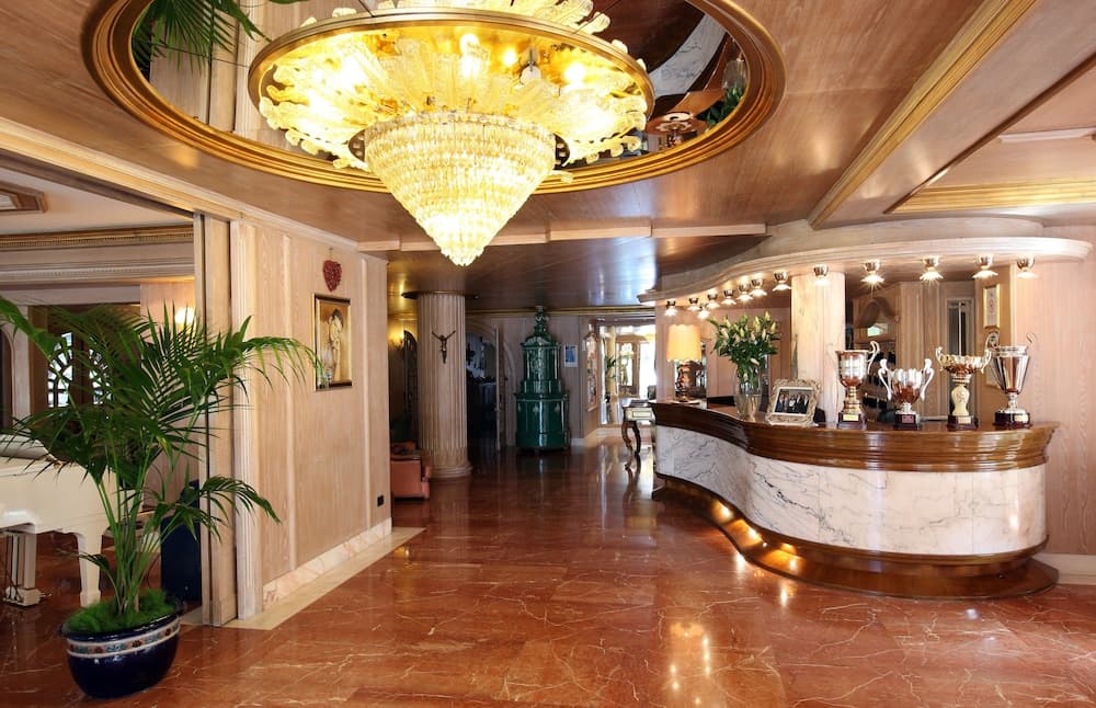 Reception hall