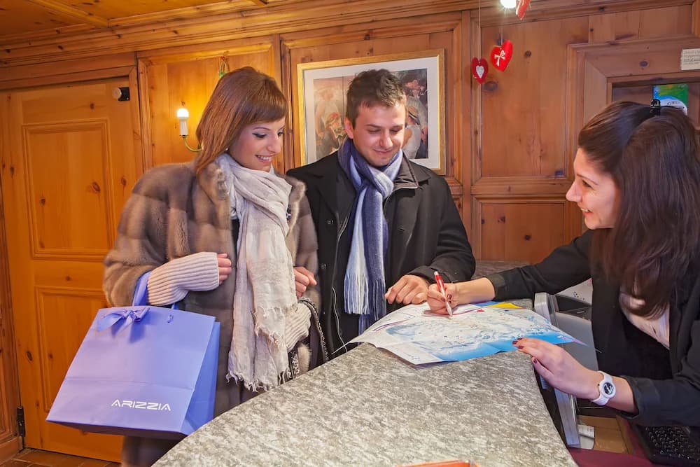 Concierge desk