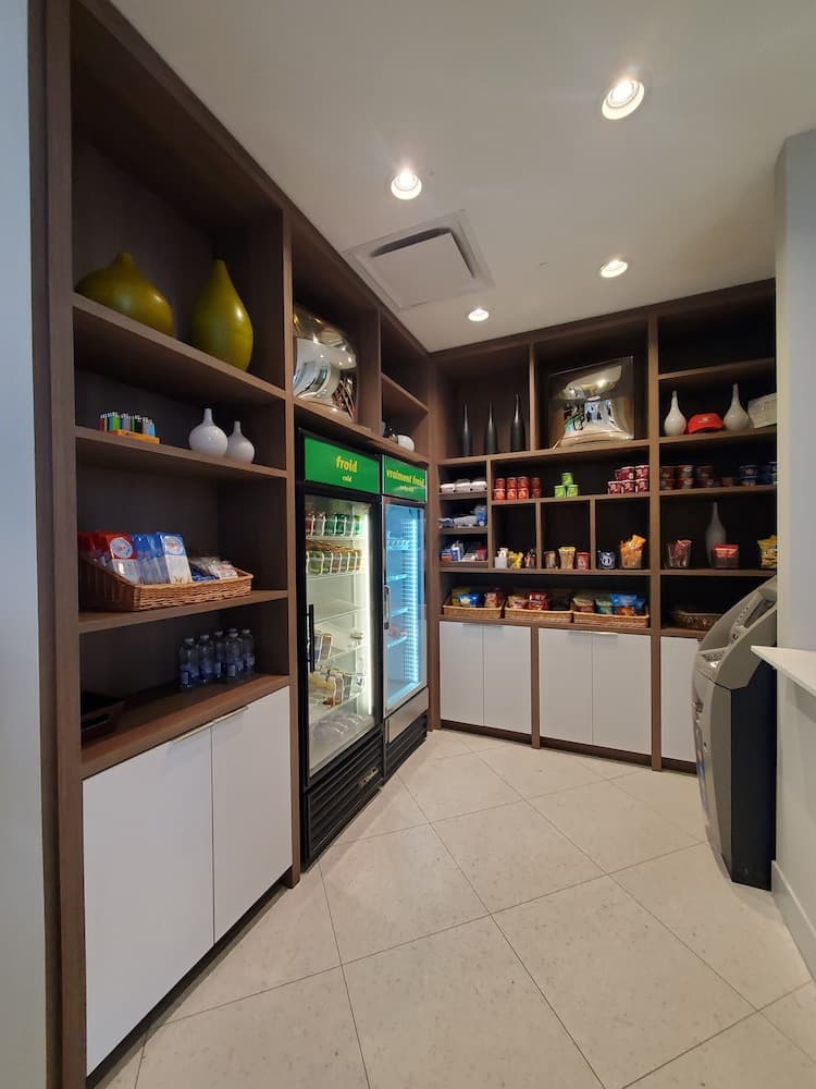 Gift shop