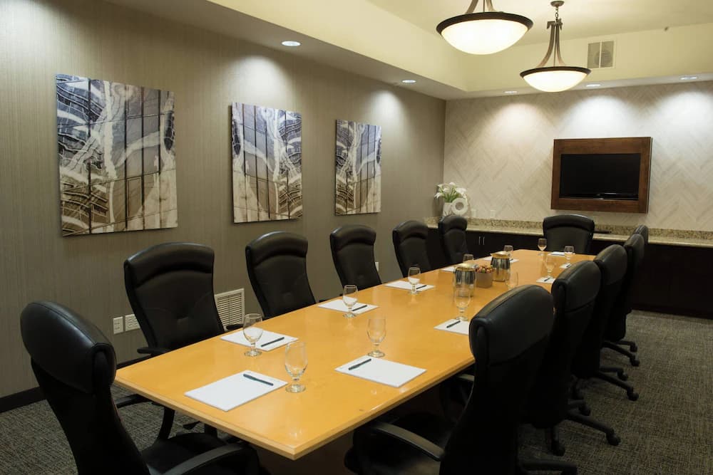 Meeting facility