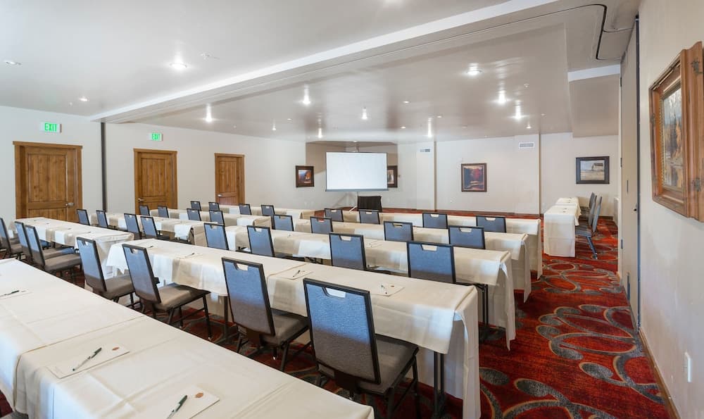 Meeting facility