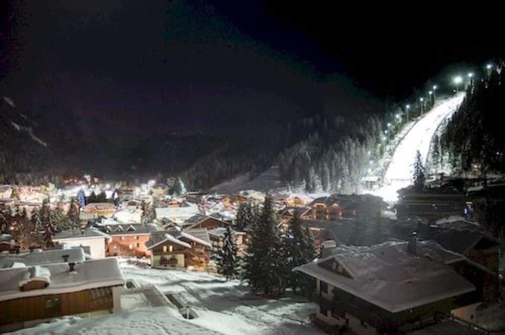 Ski hill