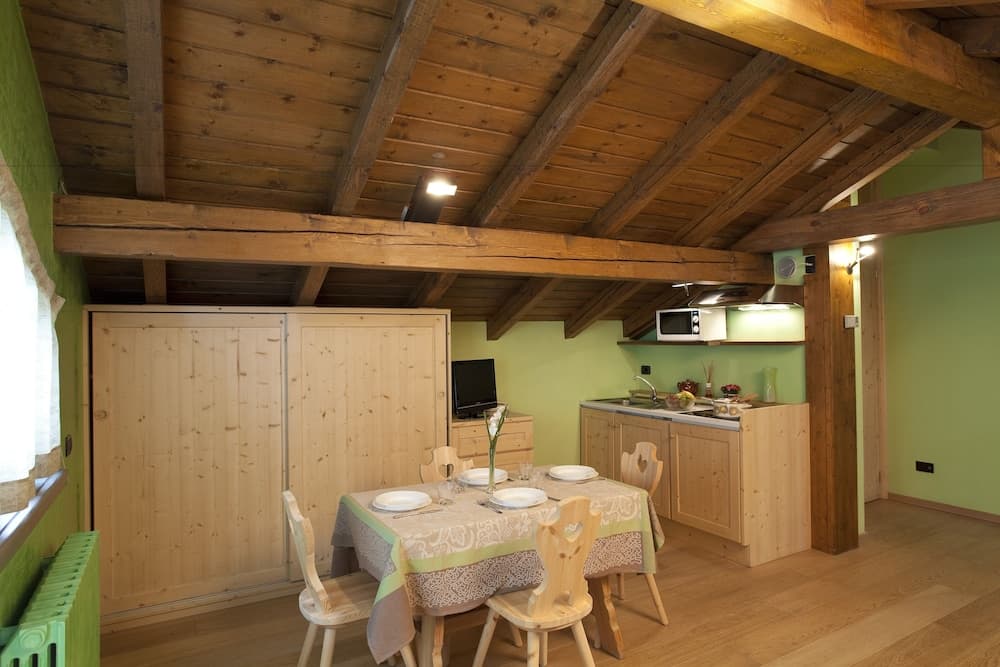 Private kitchenette