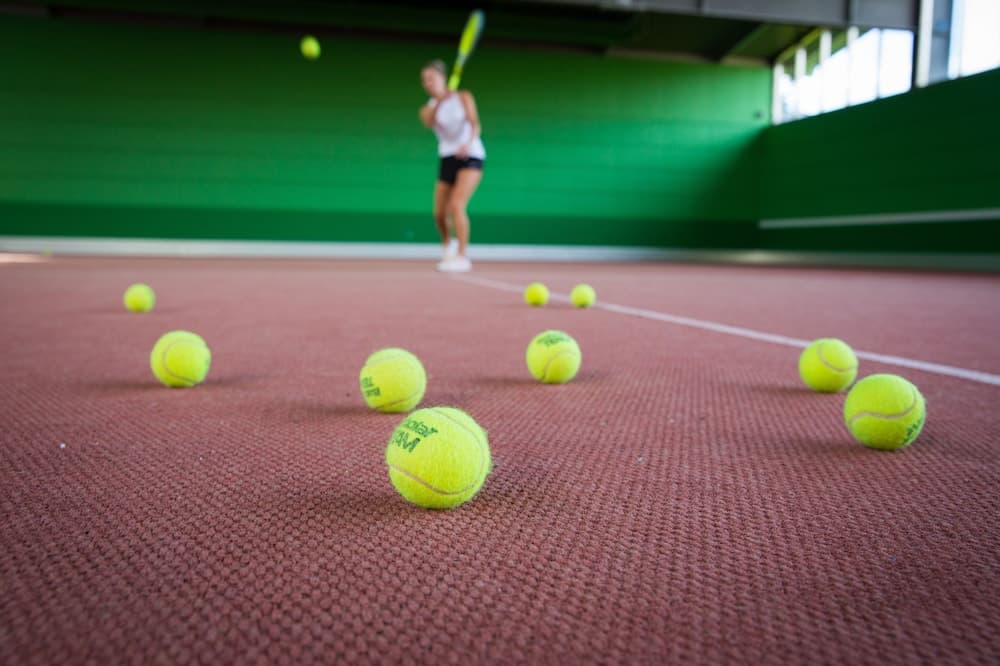 Tennis court