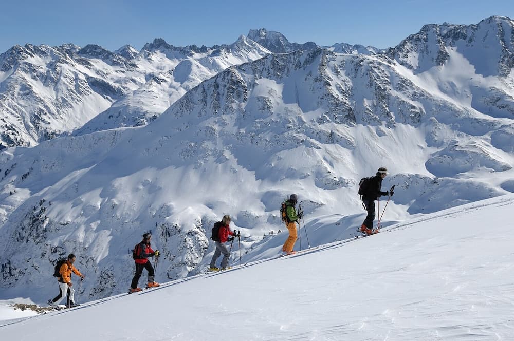 Snow and ski sports