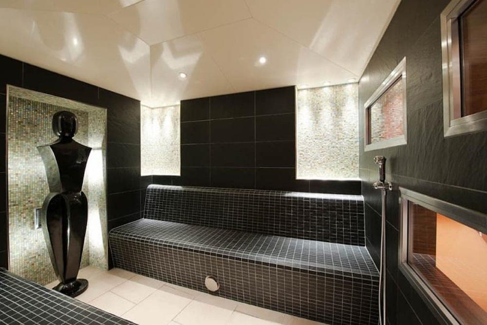 Steam room