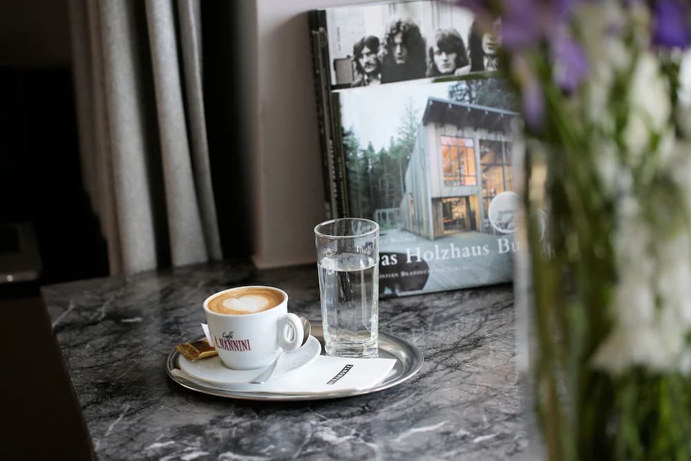 Coffee service