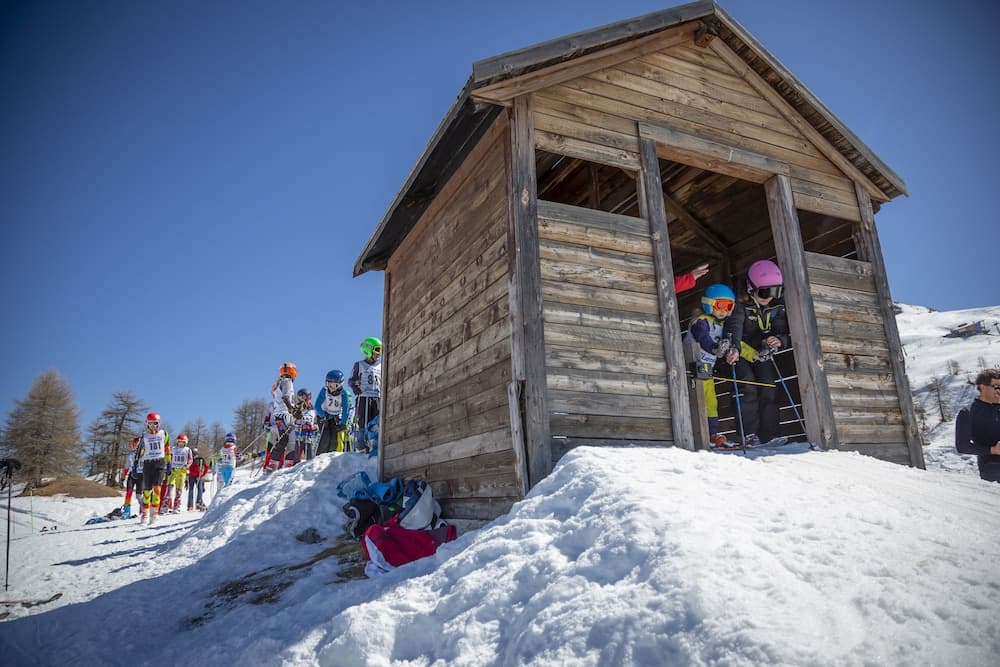 Snow and ski sports
