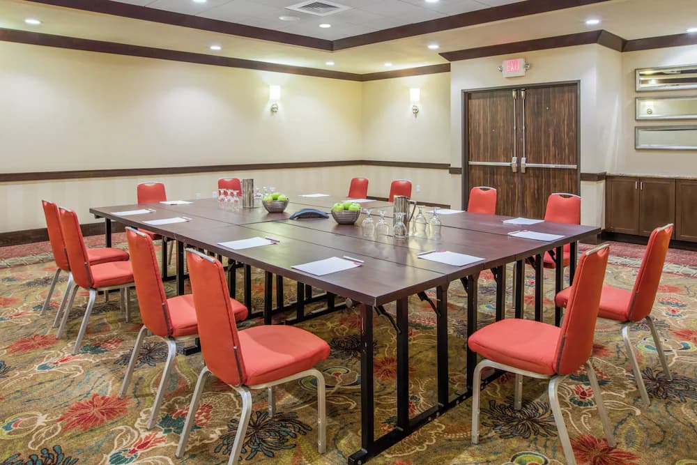 Meeting facility