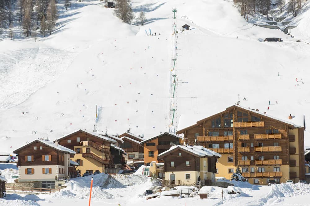 Skiing