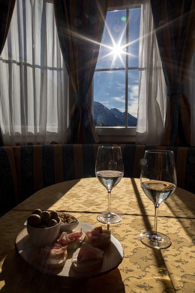 Room service - dining
