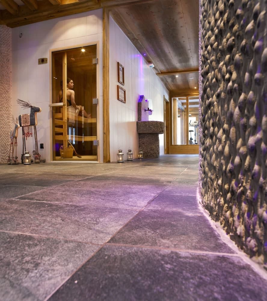 Steam room
