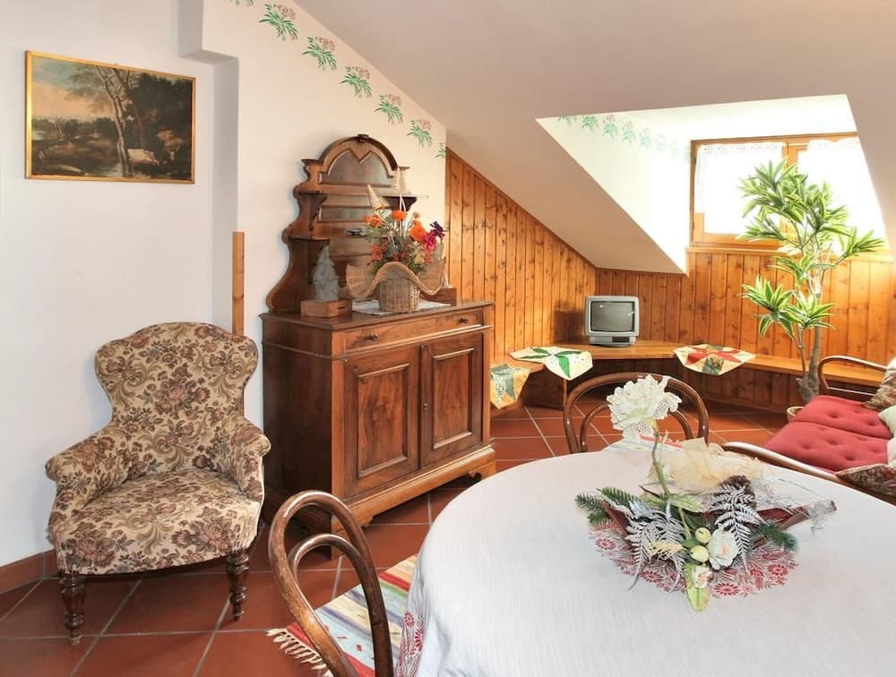 In-room dining