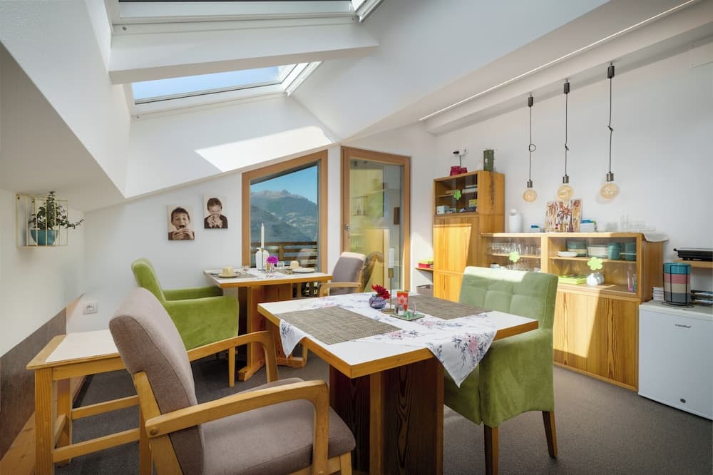 In-room dining
