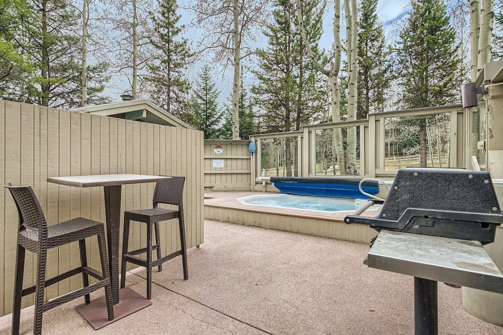 BBQ/picnic area