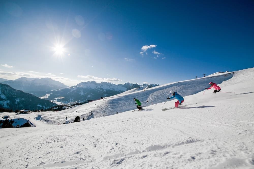 Snow and ski sports