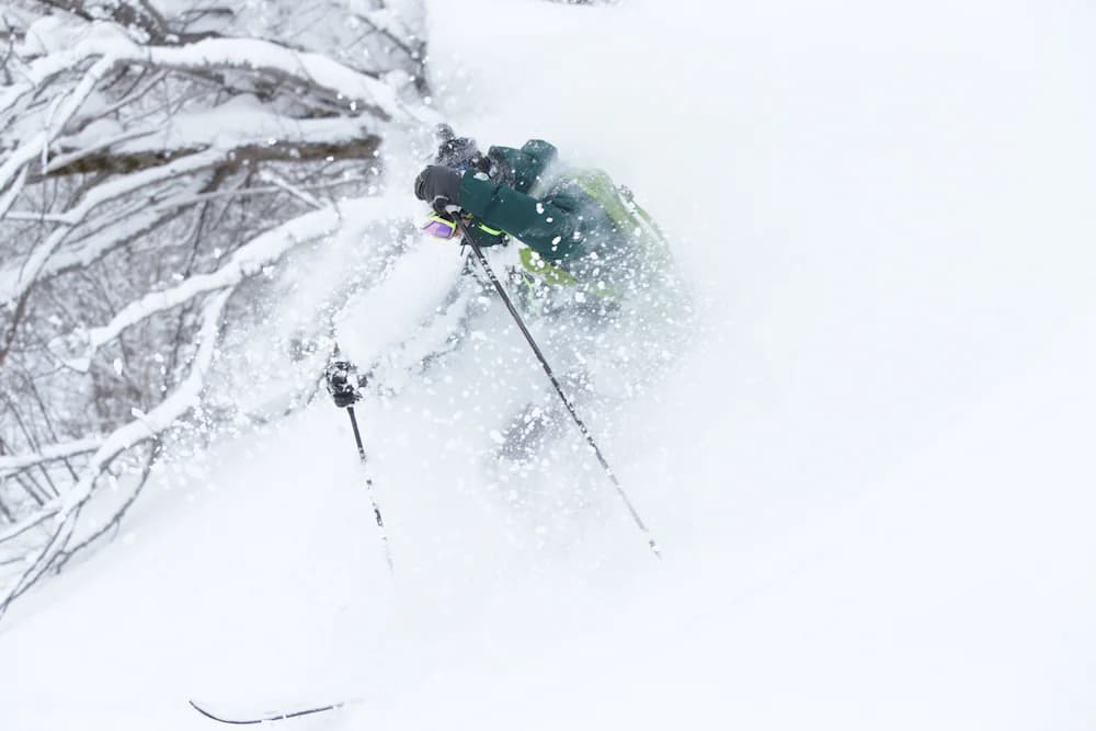 Snow and ski sports