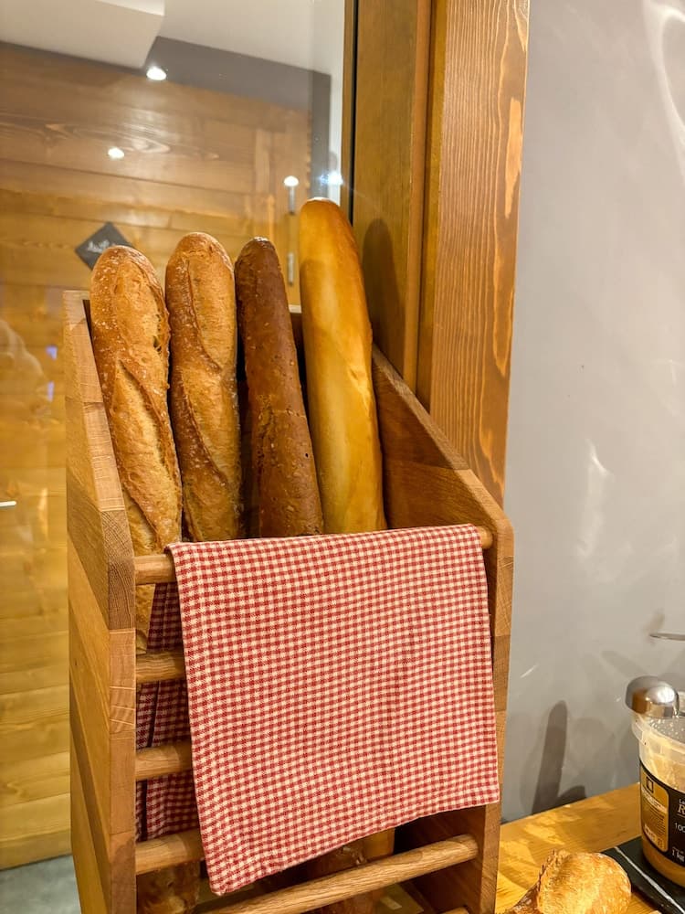 Breakfast buffet
