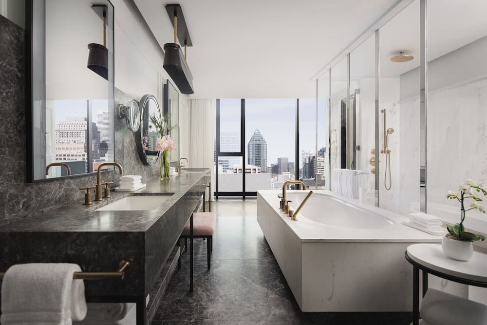 Bathroom shower