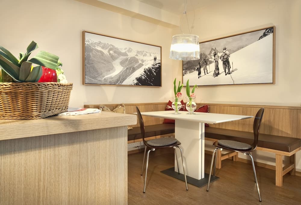 In-room dining
