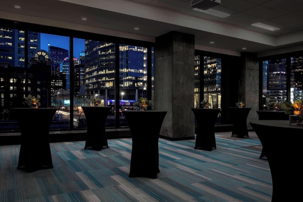 Meeting facility