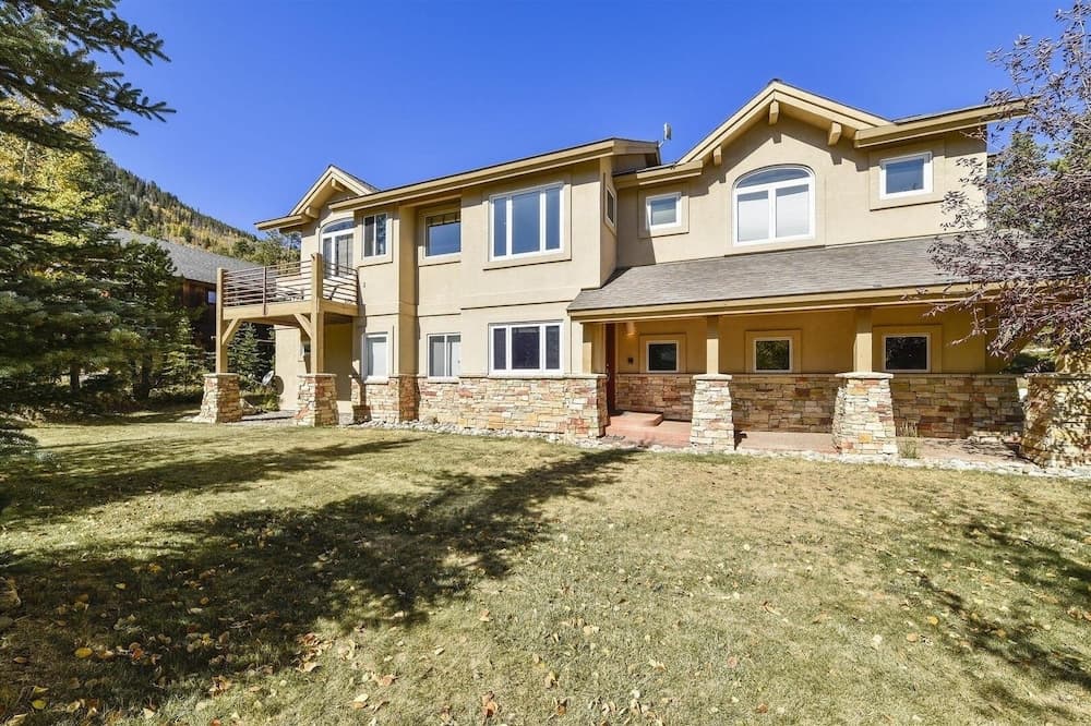 Primary image