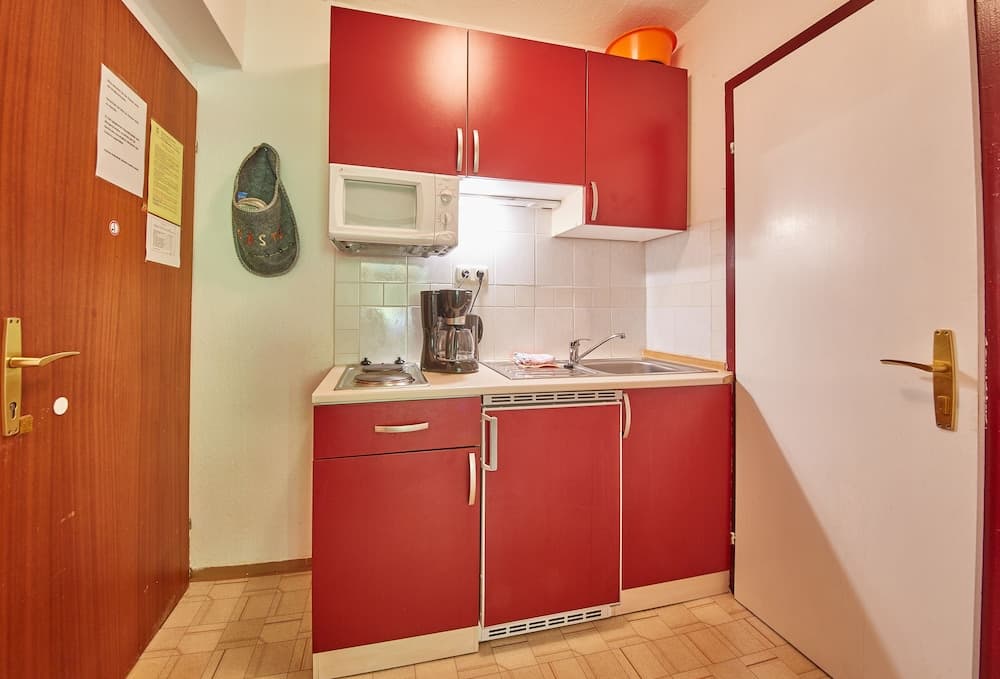 Private kitchenette