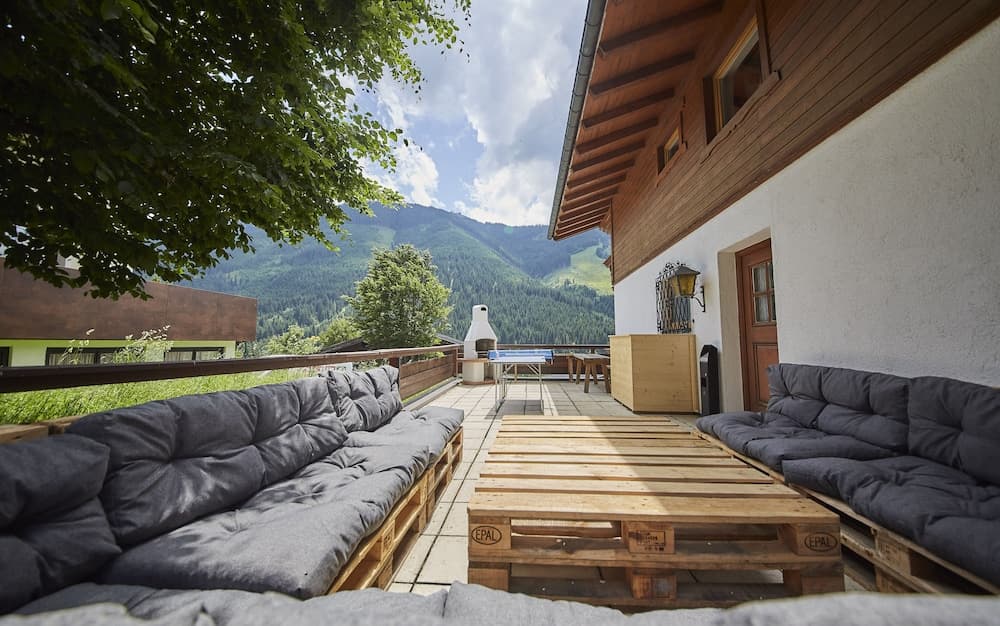 Sundeck