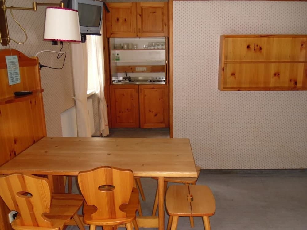 Private kitchenette